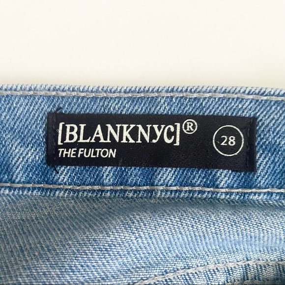 NWT Blank NYC The Fulton Light Wash Roll Up Raw Hem Jean Shorts - Picture 9 of 11